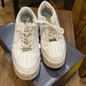 Nike Air Force 1 Sage Low White